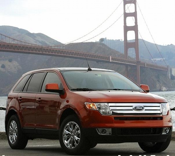 The New 2007 Ford Edge Crossover on the Streets of San Francisco.